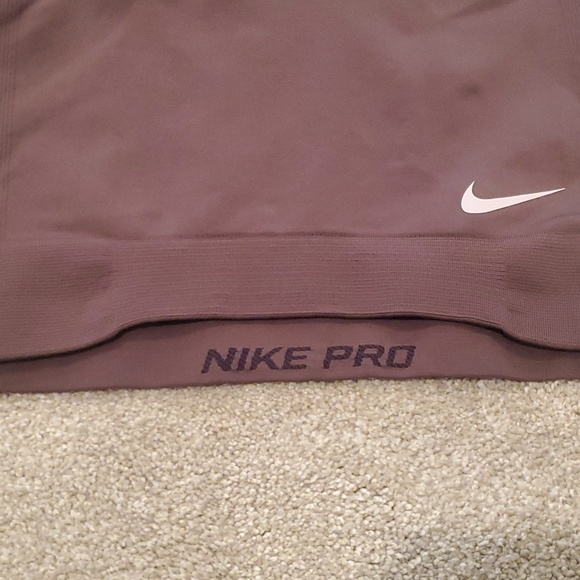 Nike Pro Hyperwarm Women's Running Shirt, Size XL - Picture 2 of 5